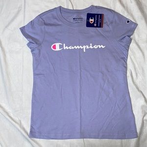 Girls champion shirt Size: L